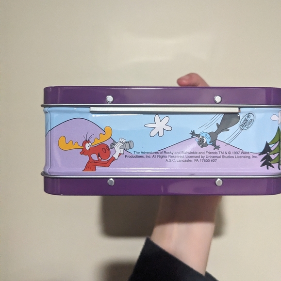 Vintage Rocky and Bullwinkle Lunchbox 1997 - Picture 2 of 2